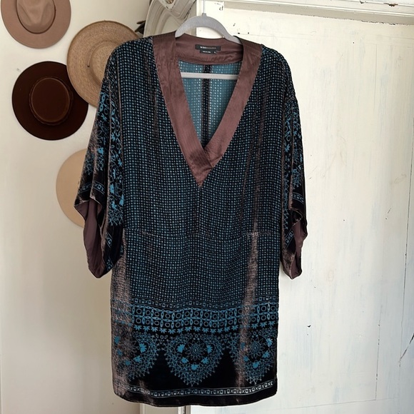 BCBGmaxazria - Picture 1 of 5